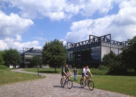 汉堡联邦国防军大学