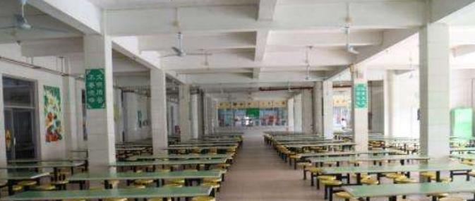 中山三乡镇理工学校