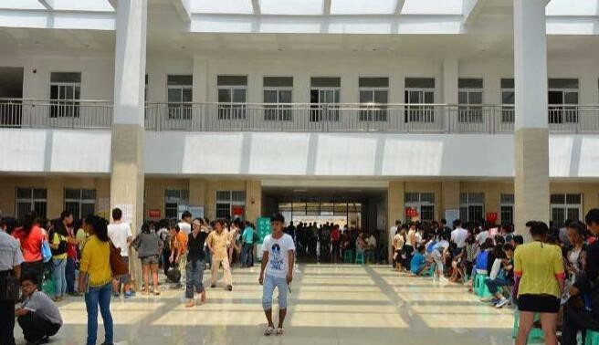 贵州铜仁玉昆中等专业学校2020年招生办