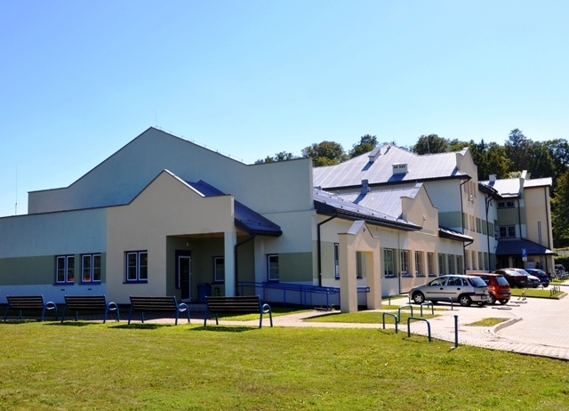 新松奇国立高等职业学校