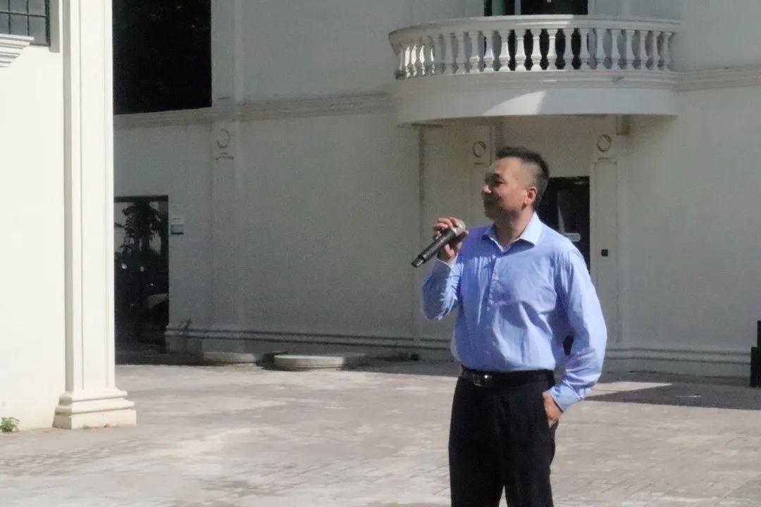校长助理兼学生处负责人周则鸣老师.jpg