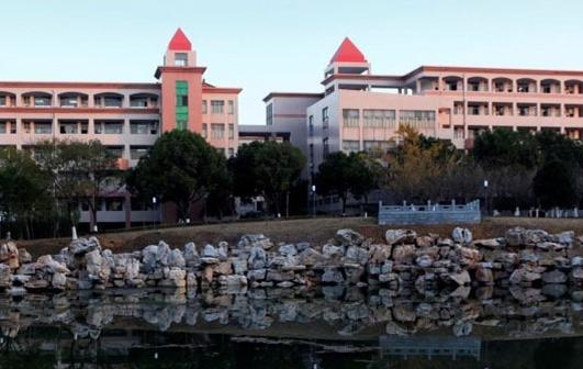 江蘇省宜興中等專業(yè)學(xué)校