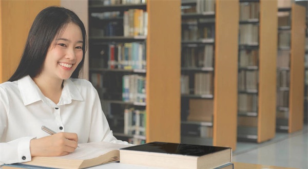 烟台信息工程学校