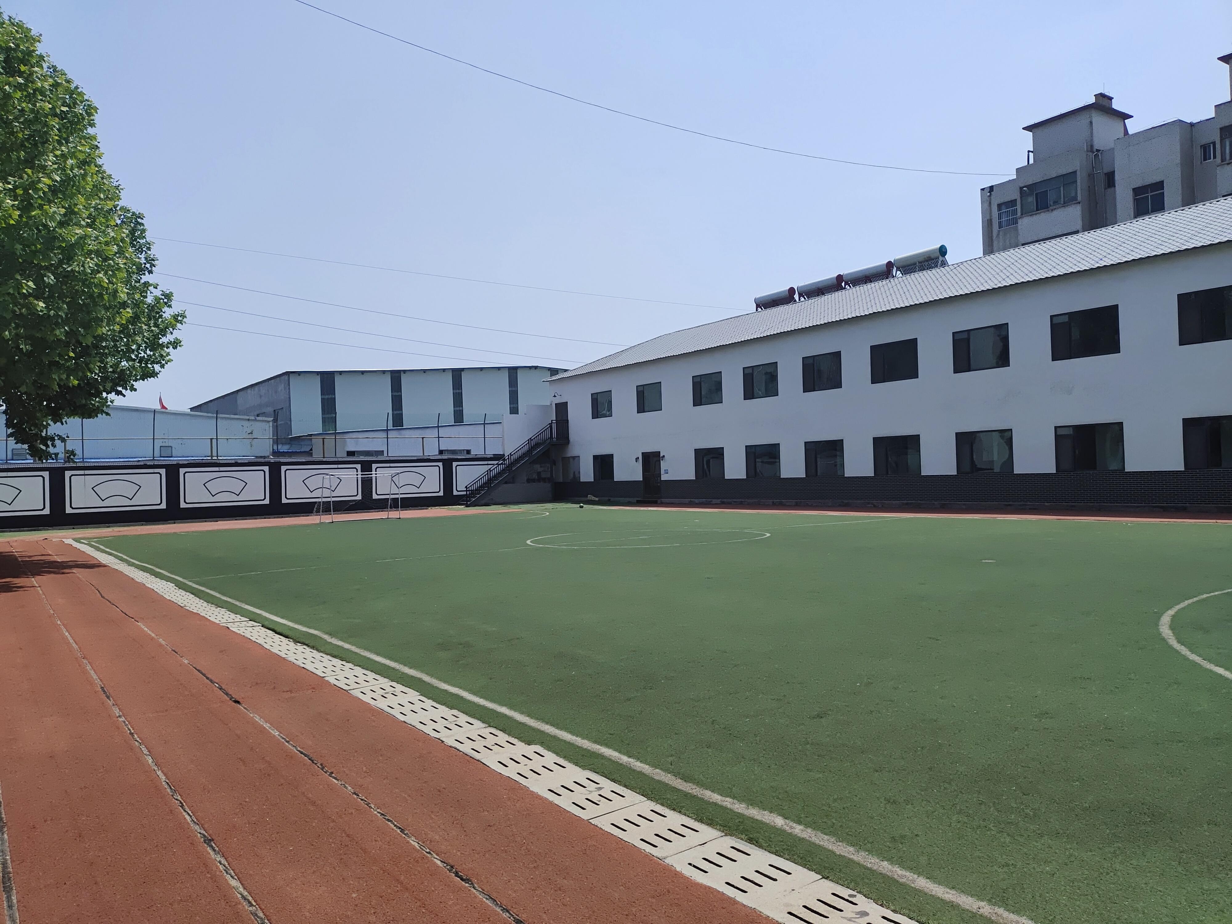 淄博德扬高中学校校园环境