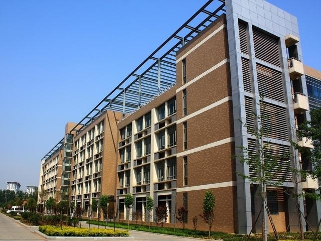 东区教学楼
