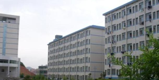 益阳卫生职业技术学校