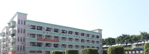 成都市恒辉技工学校有哪些专业
