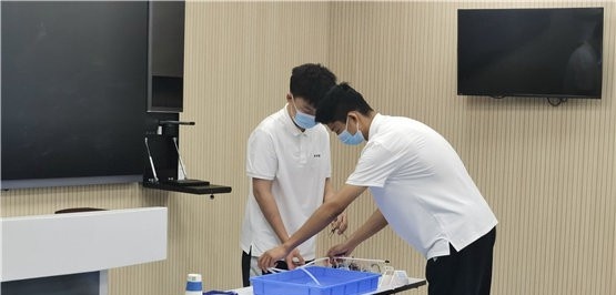 石家庄财经商贸学校