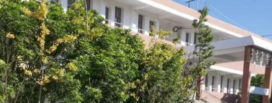 施甸县职业高级中学