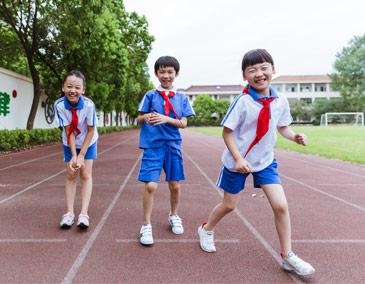 体育活动方面