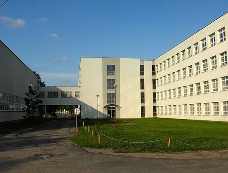 比得哥什技术与生命科学大学