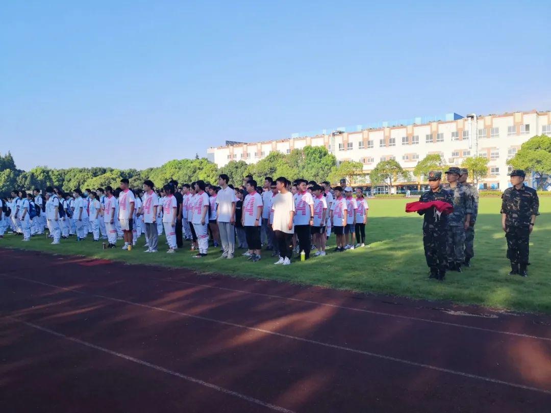 新生适应性夏令营.jpg