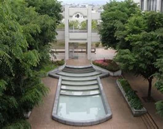 爱媛县立医疗技术大学