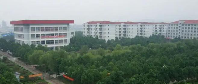 安吉上墅私立高级中学2022年入学条件