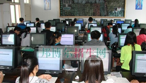 麻江县中等职业技术学校
