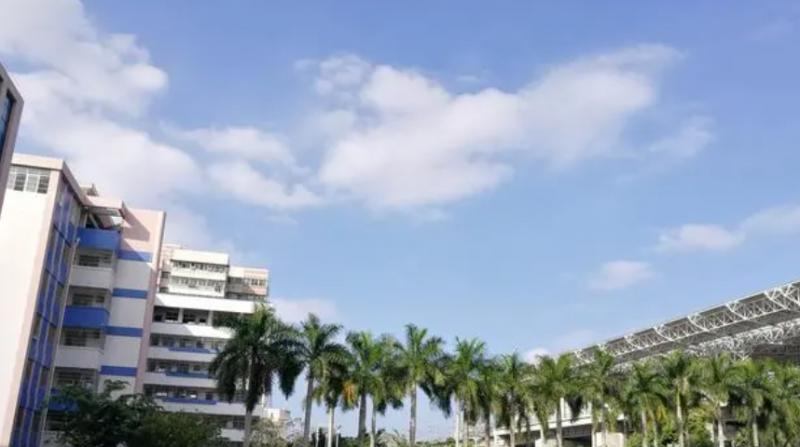 2023海口山高高级实验中学多少钱(学费明细)