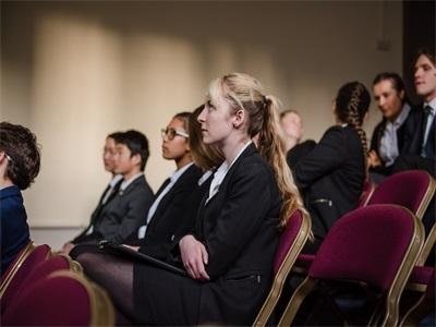 武昌实验寄宿学校国际班