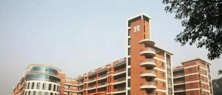 东吴外国语师范学校地址，乘车路线