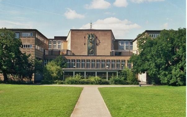科隆大学