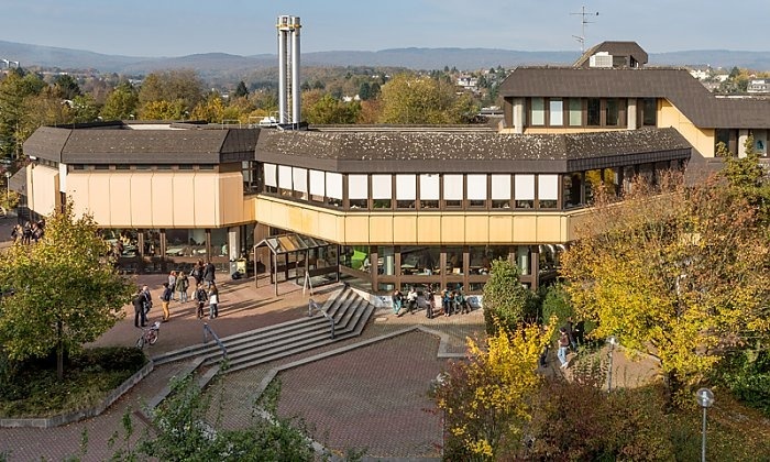 黑森警察与管理应用技术大学