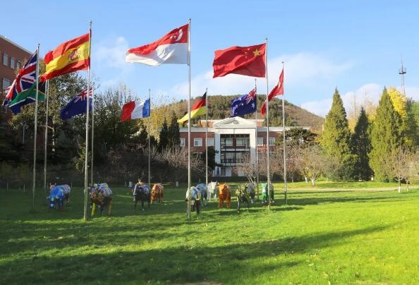 北京市私立汇佳学校