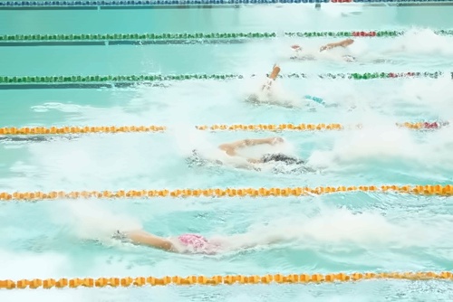 昆山市中小学生游泳比赛