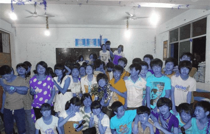 平昌县成人中等专业学校