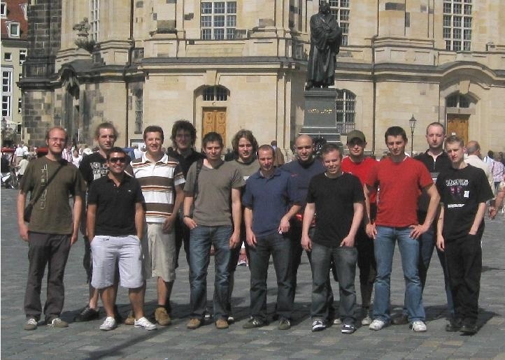 康斯坦茨应用技术大学