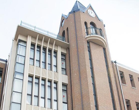 四条裰学园大学