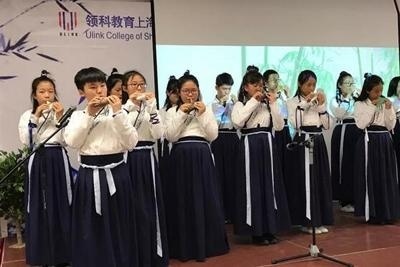 附中表演陶笛：《送别》