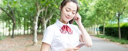 学习语言是个模仿的过程