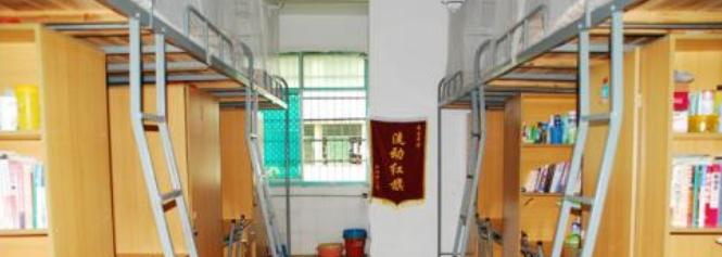 湖南龙翔中等职业技术学校