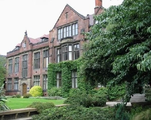 英国纽卡斯尔大学
