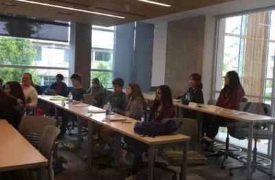 与世界名校UBC深度接触:中加枫华国际学校Pre Summer School课程项目