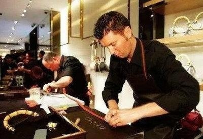 时尚圈"新宠"：英国奢侈品管理和时尚营销专业大起底