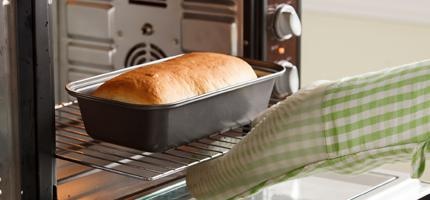 烘焙中勿开烤箱门