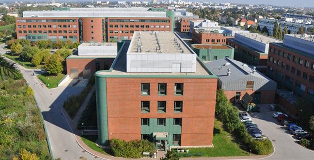 维也纳兽医大学