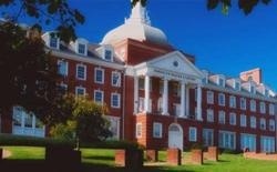 蓝道夫马肯中学