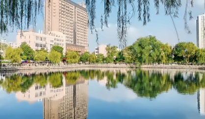 武汉理工大学中英艺术4+0国际本科项目