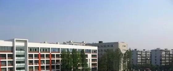 兰州铁路技师学院