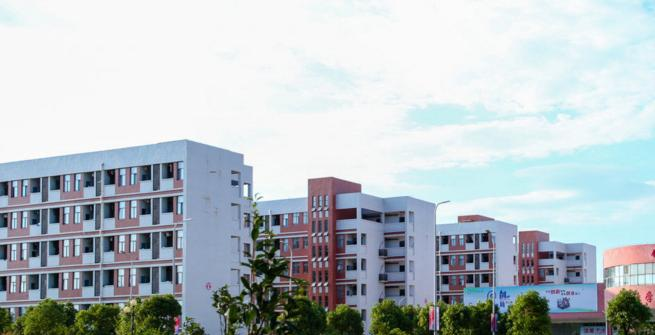 江西洪州职业学院6