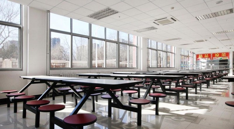 普定职业技术学校宿舍条件