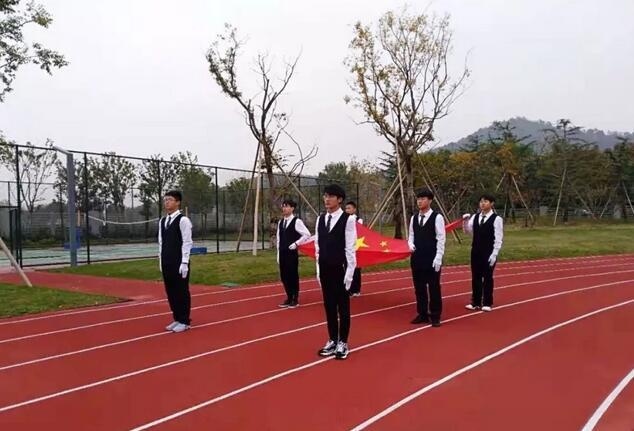 升旗仪式.jpg