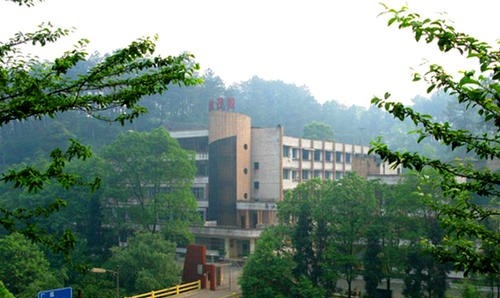 内江川威技工学校学校怎么样