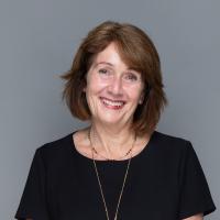 Deborah Kirk 数学学科主任