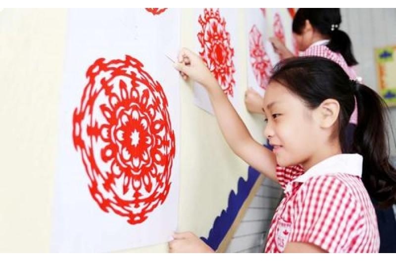 广州市番禺区剑桥郡加拿达外国语学校