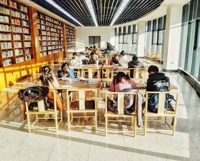 哈尔滨工业大学（威海）留学生中心