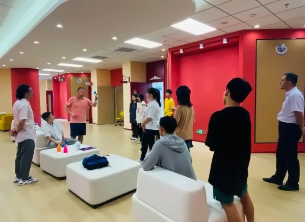 苏州美高学校班级破冰游戏