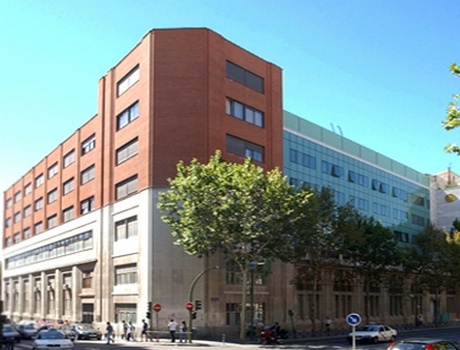 卡米亚斯大主教大学