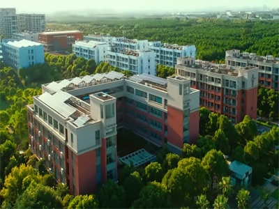 上海光华学院美高中心（浦东）